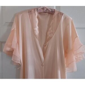 Vintage 60s "Movie Star" Pajama Set Chiffon Ruffled Sleeves Peach Nylon Pants M